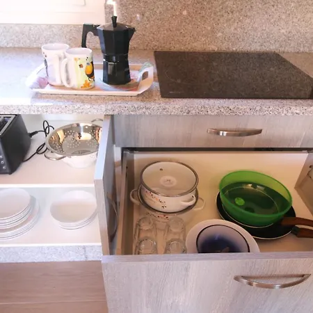 Celtainer Apartment Maceda